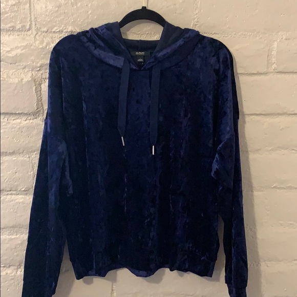 Alfani Other - ALFANI INTIMATES NWT